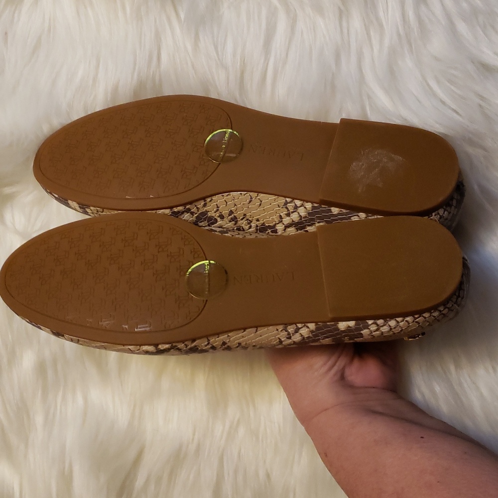 NWT Lauren Ralph Lauren Brown Tan Flats Snakeskin Print 10m Leather Upper Lined - Picture 3 of 3
